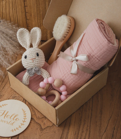 Newborn Gift Set - Pink
